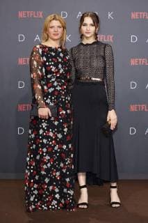 Joerdis Triebel and Lisa Vicari European premiere the first German NETFLIX Original Series Dark in Zoopalast in Berlin at 20 11 207 European premiere Dark