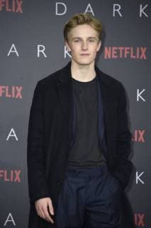 Louis Hofmann at the Premiere the NETFLIX Series Dark in Cinema in Zoo Palace Berlin 20 11 2017 Foto:xF.xKernx xFuturexImage