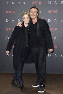 Louis Hofmann and Oliver Masucci at the Premiere the NETFLIX Series Dark in Cinema in Zoo Palace Berlin 20 11 2017 Foto:xF.xKernx xFuturexImage