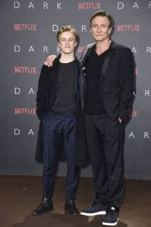 Louis Hofmann and Oliver Masucci at the Premiere the NETFLIX Series Dark in Cinema in Zoo Palace Berlin 20 11 2017 Foto:xF.xKernx xFuturexImage