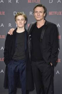Louis Hofmann and Oliver Masucci at the Premiere the NETFLIX Series Dark in Cinema in Zoo Palace Berlin 20 11 2017 Foto:xF.xKernx xFuturexImage