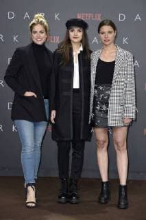 Merle Collet Luise Befort and Svenja Young at the Premiere the NETFLIX Series Dark in Cinema in Zoo Palace Berlin 20 11 2017 Foto:xF.xKernx xFuturexImage