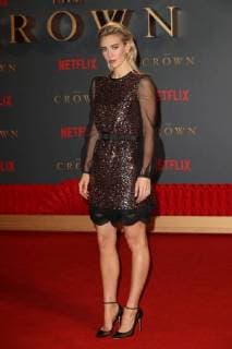 . 21 11 2017. London, United Kingdom. Vanessa Kirby arriving for The Crown- season 2 World premiere in London.  xStephenxLockx xi-Imagesx IIM-16431-0015