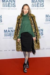 Alina Levshin at the public premiere from the Man out the Ice in Zoo Palace in Berlin at 21 11 2017