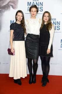 Juliet Hartmann Natalia Belitski Alice Dwyer at the public premiere from the Man out the Ice in Zoo Palace in Berlin at 21 11 2017