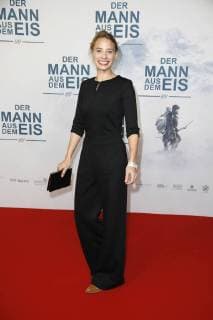 Jytte Merle Böhrnsen at the Premiere the Movie the Man out the Ice in Zoo Palace Berlin 21 11 2017 Foto:xS.xGabschx xFuturexImage