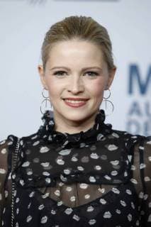 Jennifer Ulrich at the Premiere the Movie the Man out the Ice in Zoo Palace Berlin 21 11 2017 Foto:xS.xGabschx xFuturexImage