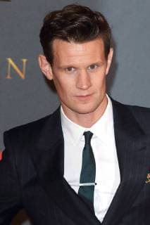 Matt Smith at the premiere of the second season of the Netflix series The Crown on 21 11 2017 in London The Crown TV Series Season 2 World premiere in London 2017
