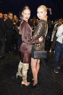 Anna Hiltrop Cosima Auermann at the presentation of the Lambertz Fine Art Calendar 2018 in the Friedrichstadtpalast in Berlin on 22.11.2017