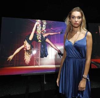 Melinda London at the LAMBERTZ Fine Art Calendar Presentation in the Friedrichstadtpalast Berlin
