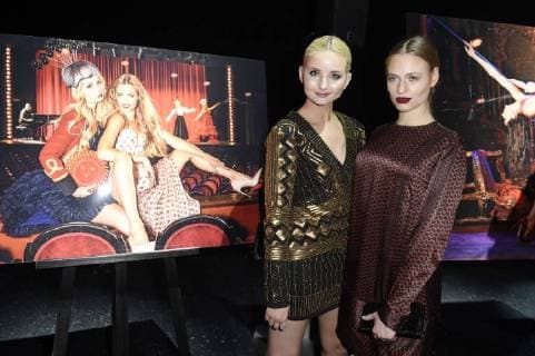 Anna Hiltrop and Cosima Auermann at the presentation of the Lambertz Calendar 2018 in the Friedrichstadt Palast Berlin 22 11 2017 Foto:xF.xKernx xFuturexImage