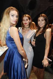 Melinda London Rebecca Kunikowski and Tahnee Rössler at the presentation of the Lambertz Calendar 2018 at the Friedrichstadt Palast Berlin 22 11 2017 Foto:xF.xKernx xFuturexImage