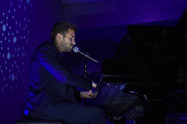 November 23, 2017 - Mexico City, Mexico, Mexico - Singer Pablo Alboran is seen attending a press conference to promote the Prometo Tour at St. Regis Hotel on November 23, 2017 in Mexico City, Mexico Mexico City Mexico  - ZUMAn230 20171123_zaa_n230_096 Copyright: xCarlosxTischlerx