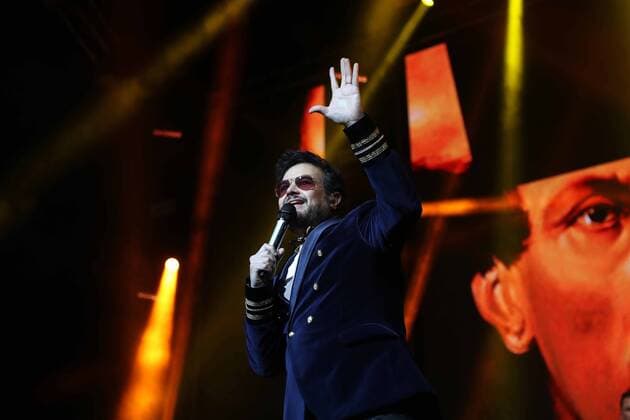 November 22, 2017 - EUM20171124ESP07.JPG.CIUDAD DE Mo°XICO, Concert Concierto-Aleks Syntek.-Aspectos del concierto del cantante mexicano Aleks Syntek, en el foro Plaza Condesa ubicado en la colonia Roma de la Ciudad de Mexico, este 24 de noviembre de 2017, el cual se realizaroÂ­a este 20 de septiembre de 2017, pero fuer reprogramado debido a los acontecimientos del sismo registrado el 19 de septiembre. Foto: Agencia EL UNIVERSAL AFBV  - ZUMAu78_ 20171122_zaf_u78_116 Copyright: xValentexRosasx
