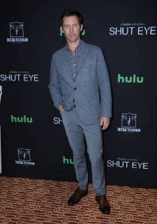 November 28, 2017 - Hollywood, CA, U.S. - 28 November 2017 - Hollywood, California - Jeffrey Donovan. Hulu s Shut Eye Season 2 Premiere held at The Magic Castle. in Hollywood. Photo Credit: AdMedia Hollywood U.S. - ZUMAa123 20171128_zaa_a123_033 Copyright: xBirdiexThompsonx