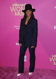 November 30, 2017 - Hollywood, CA, U.S. - 30 November 2017 - Hollywood, California - Kelly Rowland. Billboard Women in Music 2017 held at The Ray Dolby Ballroom. Photo Credit: AdMedia Hollywood U.S. - ZUMAa123 20171130_zaa_a123_100 Copyright: xBirdiexThompsonx