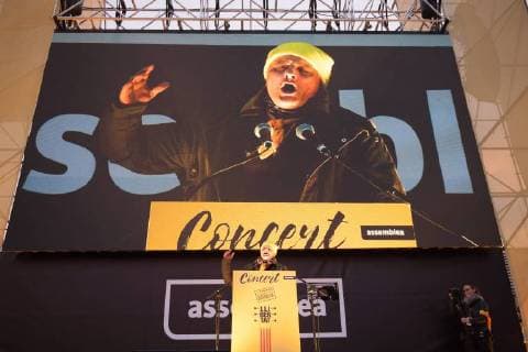 BARCELONA, SPAIN 2nd of DECEMBER. Concert to collect moeny for the political prisioners organized by Assamblea NAcional Catalana in Olyimpic Stadium Lluis Companys Cordon Press  MarcxGonzalezx xAFP7 Concert for freedom in Catalonia, Spain, Dec 02th 2017