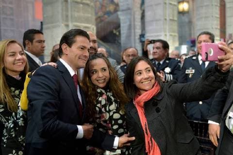 December 2, 2017 - Mexico, Mexico, MEXICO - President Enrique Pena Nieto meets with government employees and public servants on Saturday December 2, 2017 in the National Palace in Mexico City to highlight his government accomplishments and to reiterate his goals for next year, which is his last year. Mexico MEXICO - ZUMAp124 20171202_zaa_p124_010 Copyright: xGustavoxCamachox