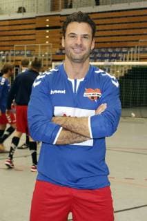 Stephan Luca bem Charity football game kicking with heart 2017 in the Alsterdorfer sports hall Hamburg 03 12 2017 Foto:xC.xTamckex xFuturexImage