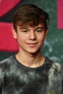 Niclas WALZ YouTuber single image single image portrait portrait world premiere BURG SCHRECKENSTEIN Red Carpet Red Carpet on 03 12 2017