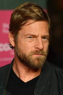 Henning BAUM actor single image truncated single portrait portrait portrait world premiere BURG SCHRECKENSTEIN Red Carpet Red Carpet on 03 12 2017