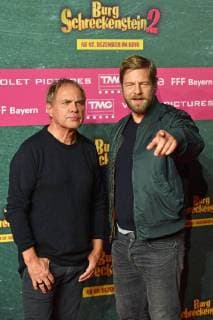 v re Henning BAUM actor Uwe OCHSENKNECHT actor world premiere BURG SCHRECKENSTEIN red carpet red carpet on 03 12 2017