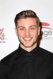 Jannik Schümann at the Kinky Boots Musical Premiere on 3 12 2017 in Hamburg Kinky Boots Musical Premiere in Hamburg 2017