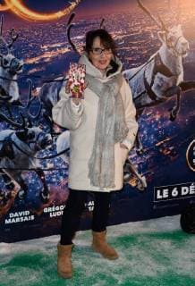 Chantal Lauby CELEBRITES : Avant premiere du film Santa et Cie - Paris - 03 12 2017 FedericoPestellini Panoramic 
