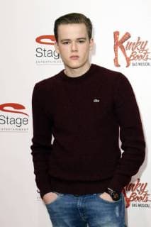 Paul Jolig at the German premiere of the musical Kinky Boots at the Operettenhaus Hamburg 03 12 2017 Foto:xC.xTamckex xFuturexImage