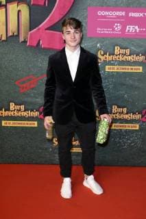 Maurizio Magno at the premiere of the movie Burg Schreckenstein 2 at Mathäser Filmpalast Munich 03 12 2017 Foto:xP.xSchönbergerx xFuturexImage