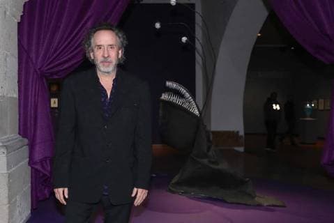 December 4, 2017 - EUM20171204ESP04.JPG.CIUDAD DE MEXICO CinemaCine-Tim Burton.- El cineasta, escritor y disenador estadounidense Tim Burton, durante una conferencia con medios de comunicacion para presentar su exposicion El mundo de Tim Burton , en el Museo Franz Mayer, el lunes 4 de noviembre de 2017. Foto: Agencia EL UNIVERSALBerenice FregosoEVZ  - ZUMAu78_ 20171204_zaf_u78_015 Copyright: xElxUniversalx
