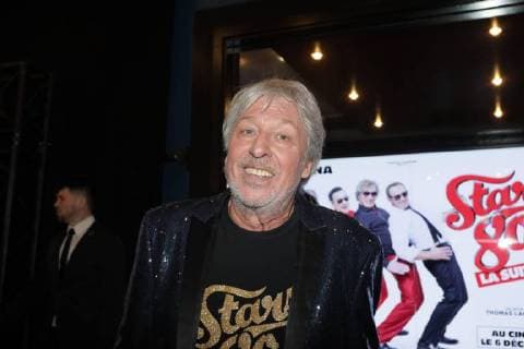COOKIE DINGLER NEWS: Avant premiere STARS 80, La suite - Paris - 05 12 2017 CleaCastel Panoramic 