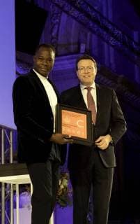06-12-2017 Amsterdam Prince Constantijn with Diebedo Francis Kere from Burkina Faso during the Prince Claus award 2017 in Amsterdam. Brazilian filmmaker and rights activist Vincent Carelli and the Chinese designer new media and environmental activist Ma Jun received the award.  Copyright: xPPE NIEBOERx