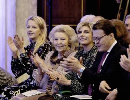 06-12-2017 Amsterdam Princess Mabel and Princess Beatrix and Princess Laurentien and Prince Constantijn during the Prince Claus award 2017 in Amsterdam. Brazilian filmmaker and rights activist Vincent Carelli and the Chinese designer new media and environmental activist Ma Jun received the award.  Copyright: xPPE NIEBOERx