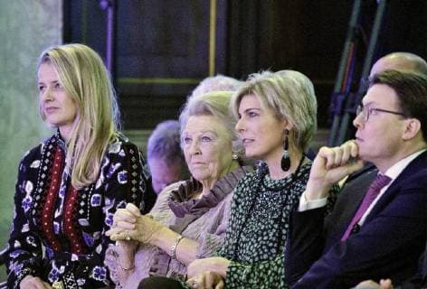 06-12-2017 Amsterdam Princess Mabel and Princess Beatrix and Princess Laurentien and Prince Constantijn during the Prince Claus award 2017 in Amsterdam. Brazilian filmmaker and rights activist Vincent Carelli and the Chinese designer new media and environmental activist Ma Jun received the award.  Copyright: xPPE NIEBOERx