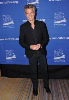 December 7, 2017 - Beverly Hills, CA, U.S. - 07 December 2017 - Beverly Hills, California - Timothy Olyphant. The Children s Defense Fund- California s 27th Annual Beat The Odds Awards held at Beverly Wilshire Hotel in Beverly Hills. Photo Credit: AdMedia Beverly Hills U.S. - ZUMAa123 20171207_zaa_a123_031 Copyright: xBirdiexThompsonx