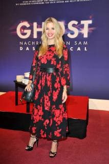 Susan Sideropoulos at the Ghost The Musical Premiere on 7 12 2017 in Berlin Ghost The Musical Premiere on 7 12 2017 in Berlin