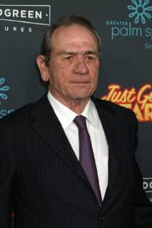 LOS ANGELES - DEC 7: Tommy Lee Jones at the Just Getting Started Premiere at ArcLight Hollywood on December 7, 2017 in Los Angeles, CA  Copyright: xKathyxHutchinsx xIPAx xHutchinsxPhotox