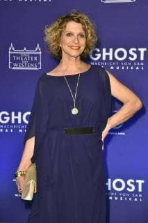 Heike Kloss at the gala premiere of Ghost The Musical at the Stage Theater of the West Berlin 07 12 2017 Foto:xN.xKubelkax xFuturexImage