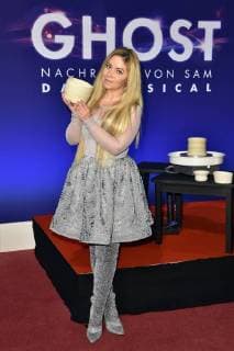 Nadine Trompka at the gala Premiere of Ghost The Musical at the Stage Theater of the West Berlin 07 12 2017 Foto:xN.xKubelkax xFuturexImage