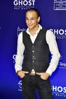 Prince Damien at the gala Premiere of Ghost The Musical at the Stage Theater of the West Berlin 07 12 2017 Foto:xN.xKubelkax xFuturexImage