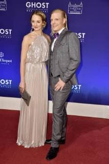 Anne-Catrin Wahls (ehemals Märzke) with accompaniment at the gala Premiere of Ghost The Musical at the Stage Theater of the West Berlin 07 12 2017 Foto:xN.xKubelkax xFuturexImage