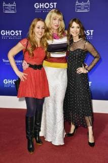 Claudia Campus Nanna Kuckuck and Jean Bork at the gala Premiere of Ghost The Musical at the Stage Theater of the West Berlin 07 12 2017 Foto:xN.xKubelkax xFuturexImage