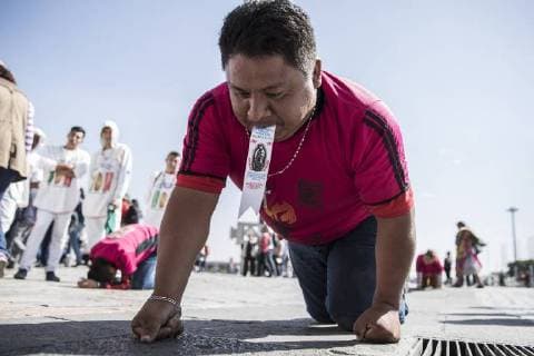 Bilder des Tages December 8, 2017 - EUM20171208NAC61.JPG.CIUDAD DE MEXICO ReligionReligion-Peregrinos.- Arribo de peregrinos a la Basilica de Guadalupe, 8 de diciembre de 2017, en la vispera del dia de La morenita del Tepeyac . Foto: Agencia EL UNIVERSALCristopher Rogel BlanquetJMA.  - ZUMAu78_ 20171208_zaf_u78_111 Copyright: xElxUniversalx