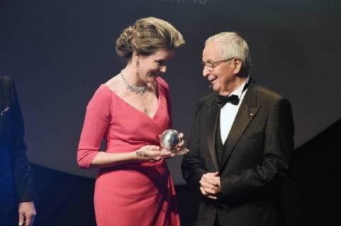 Queen Mathilde of Belgium and Klaus Töpfer at the presentation of the 10 German Sustainability Award 2017 at the Maritim Hotel Düsseldorf 08 12 2017 Foto:xF.xKernx xFuturexImage