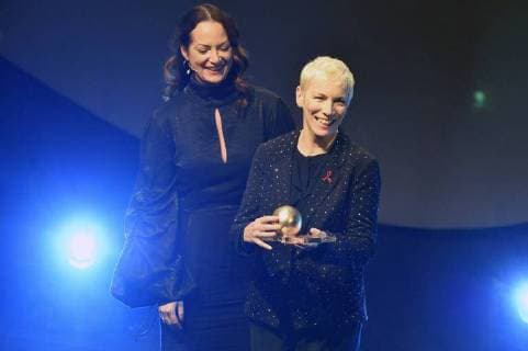 Natalia Wörner and Annie Lennox at the presentation of the 10 German Sustainability Award 2017 at the Maritim Hotel Düsseldorf 08 12 2017 Foto:xF.xKernx xFuturexImage