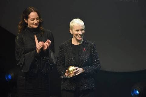 Natalia Wörner and Annie Lennox at the presentation of the 10 German Sustainability Award 2017 at the Maritim Hotel Düsseldorf 08 12 2017 Foto:xF.xKernx xFuturexImage