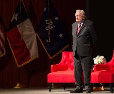 November 30, 2017 - Austin, United States - Former Secret Service agent Clint Hill speaks about his memoirs as a Secret Service agent for five U.S. Presidents at the LBJ Presidential Library November 30, 2017 n Austin, Texas. Austin United States - ZUMAp138 20171130_zaa_p138_060 Copyright: xJayxGodwinx