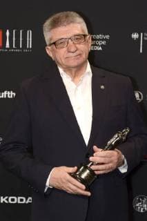 Alexander Sokurov Alexander Sokurov awarded the Lifetime Achievement Award at the 30th European Film Awards 2017 at the Haus der Berliner Festspiele Berlin 09 12 2017 Foto:xC.xNiehausx xFuturexImage