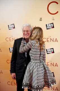 US actor Richard Gere (L) and his partner Alejandra Silva (R) pose on the red carpet as he arrives for the premiere of the film The dinner in Madrid, Spain, 11 December 2017. Premiere of The Dinner !ACHTUNG: NUR REDAKTIONELLE NUTZUNG!  Copyright: xJuanJoxMartínx GRAF1032 20171211-636486276189012610
